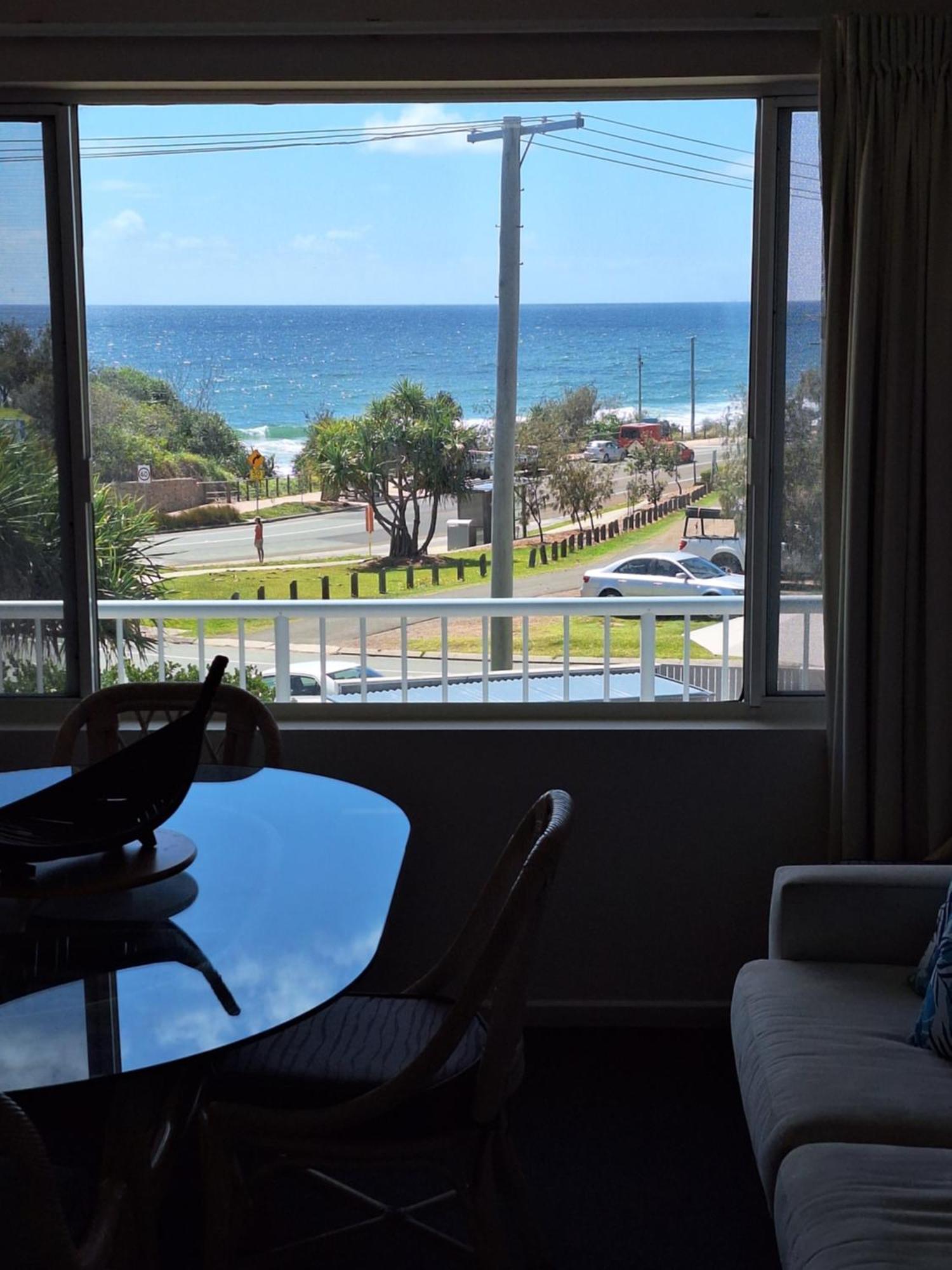 Pandanus Coolum 4*